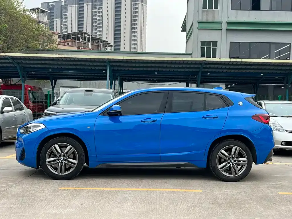 BMW X2 — фото 3