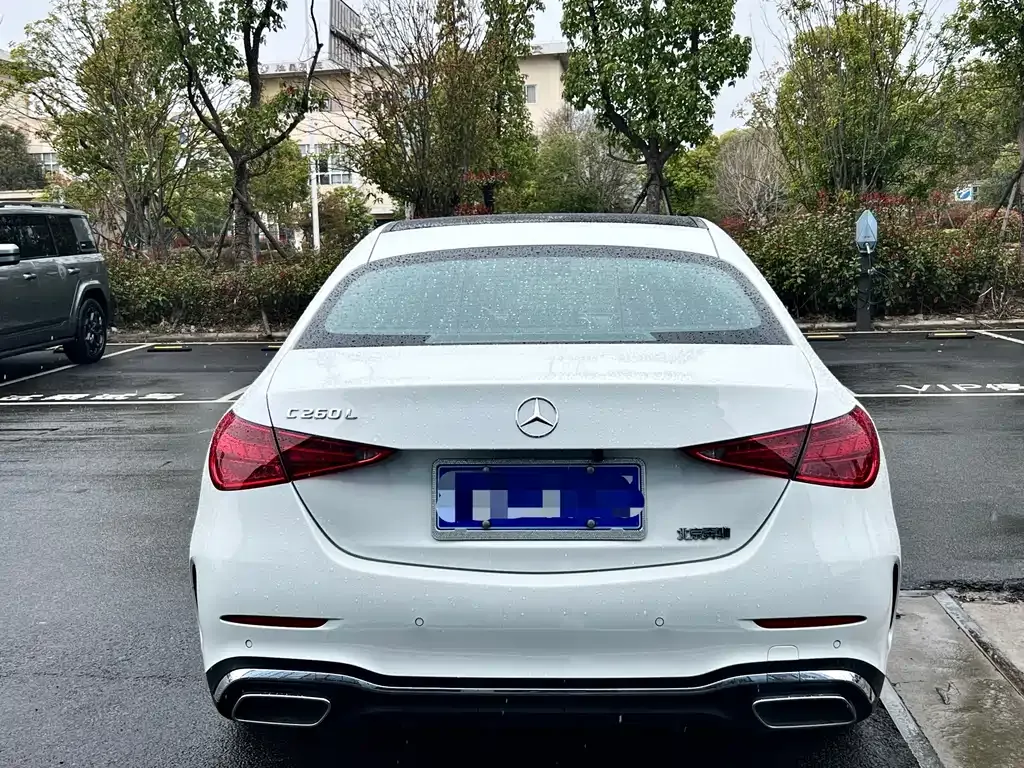 Mercedes-Benz C-Class — фото 10