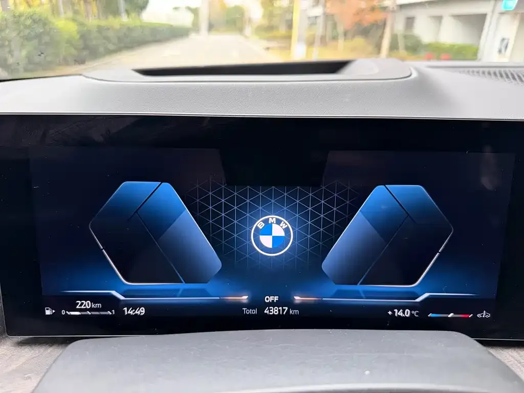 BMW X5 — фото 2