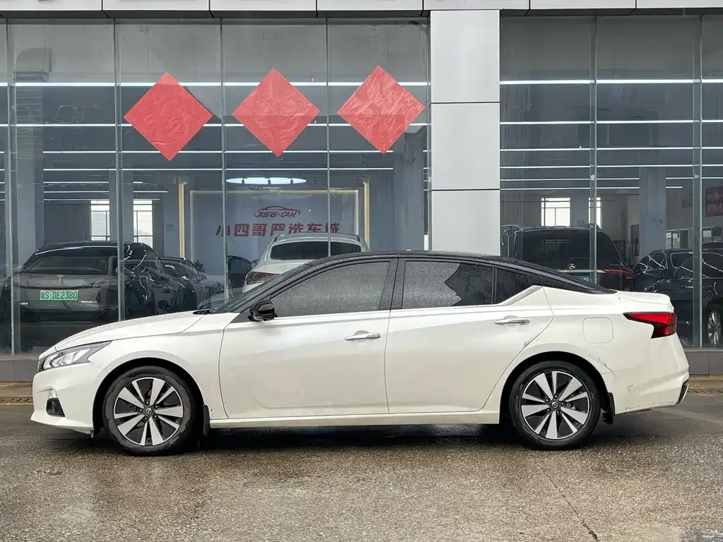 Nissan Teana — фото 5