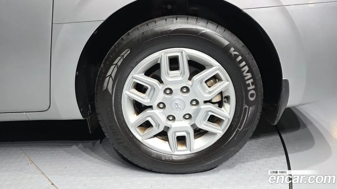Hyundai Staria — фото 3