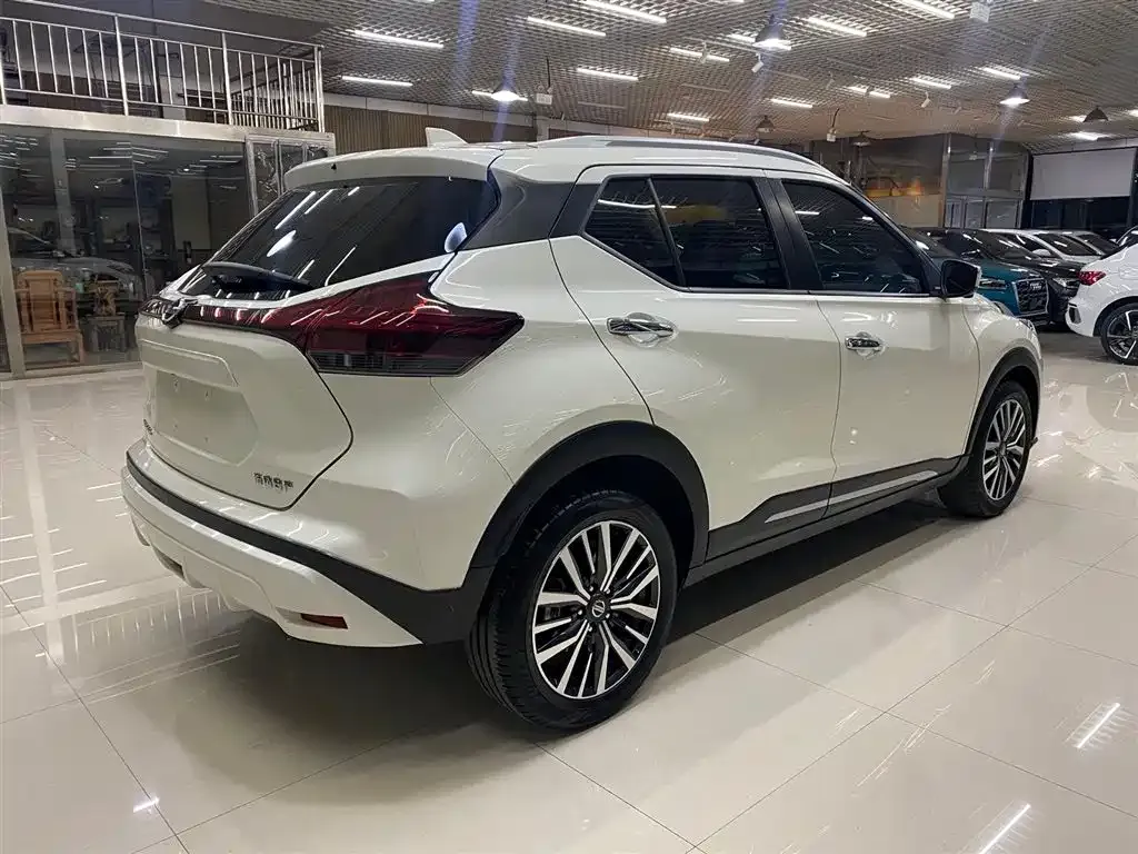 Nissan Kicks — фото 5