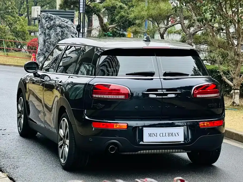 MINI Clubman — фото 10