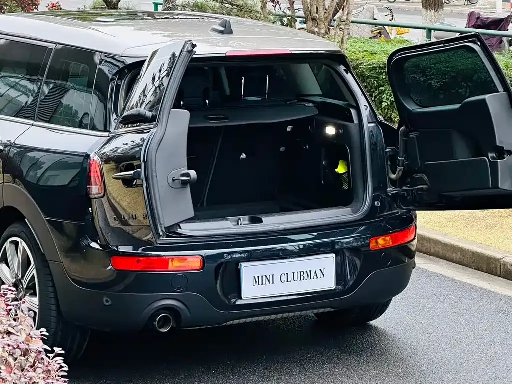 MINI Clubman — фото 8