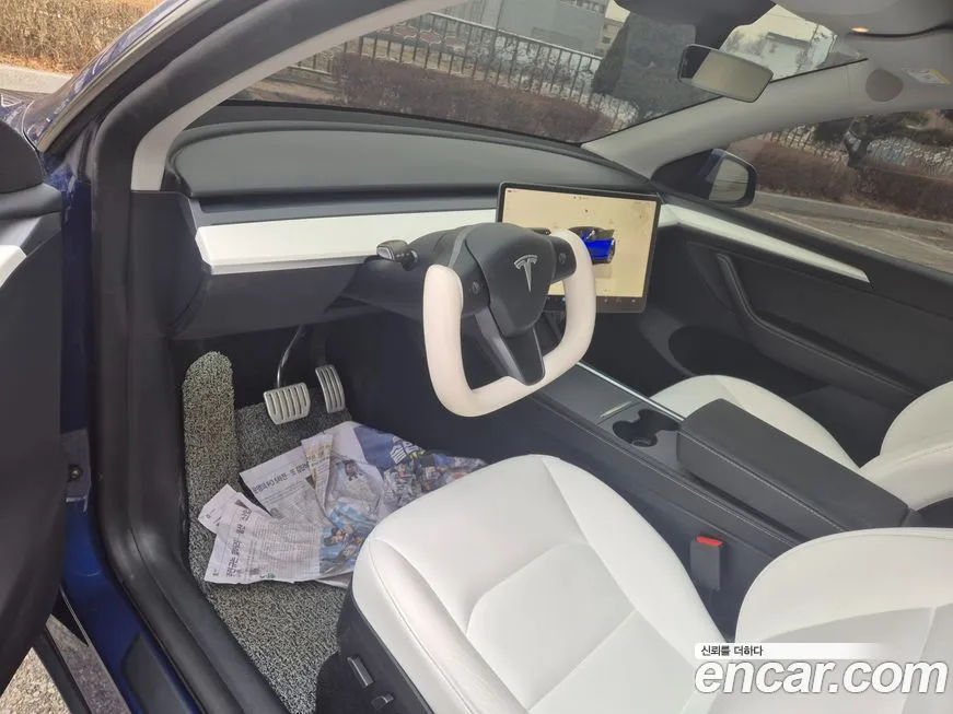 Tesla Model Y — фото 3