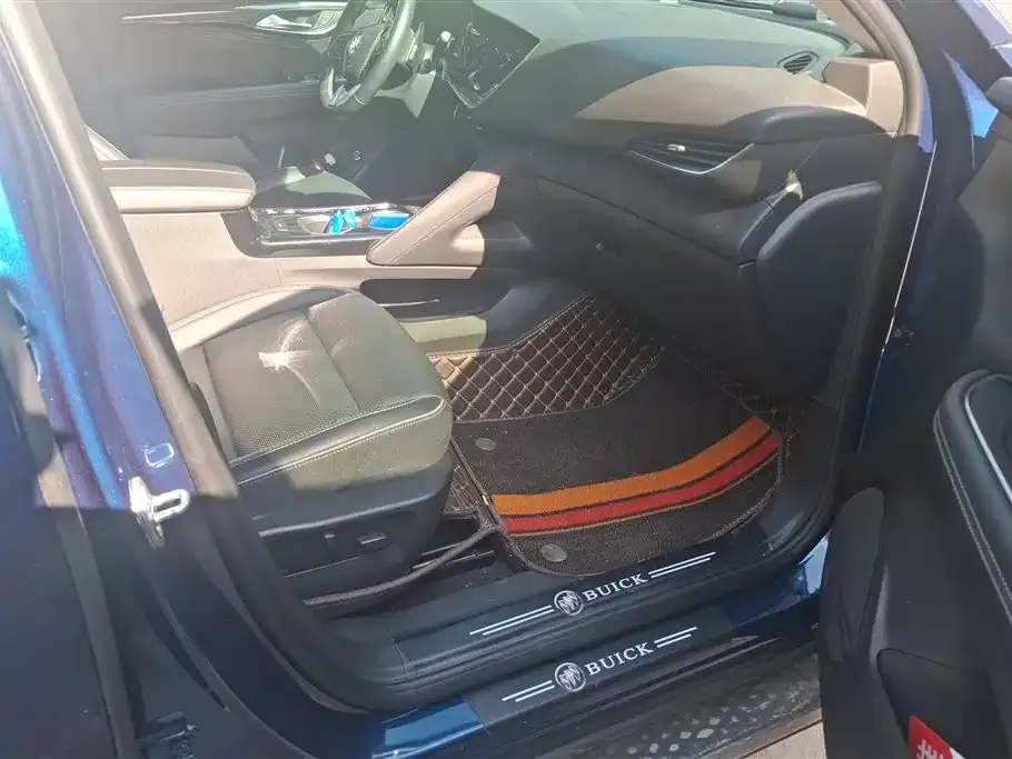 Buick Envision Plus — фото 3