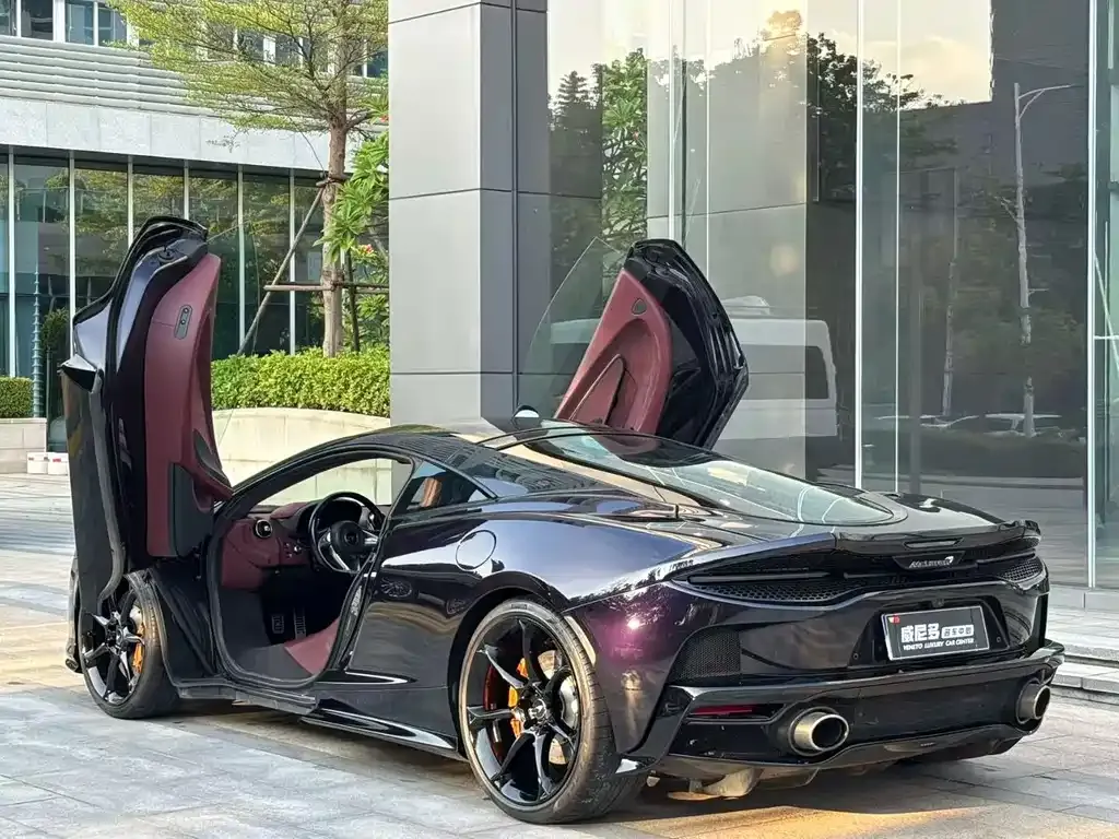 McLaren GT — фото 2