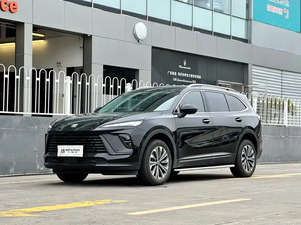 Buick Envision Plus — фото 1