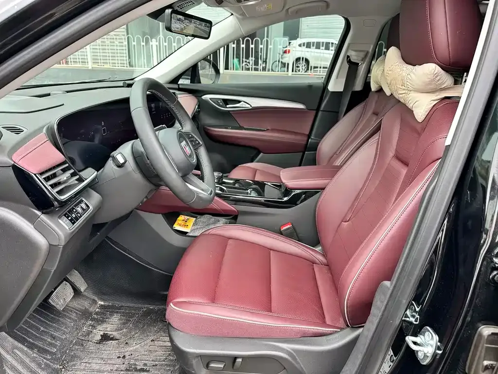 Buick Envision Plus — фото 3