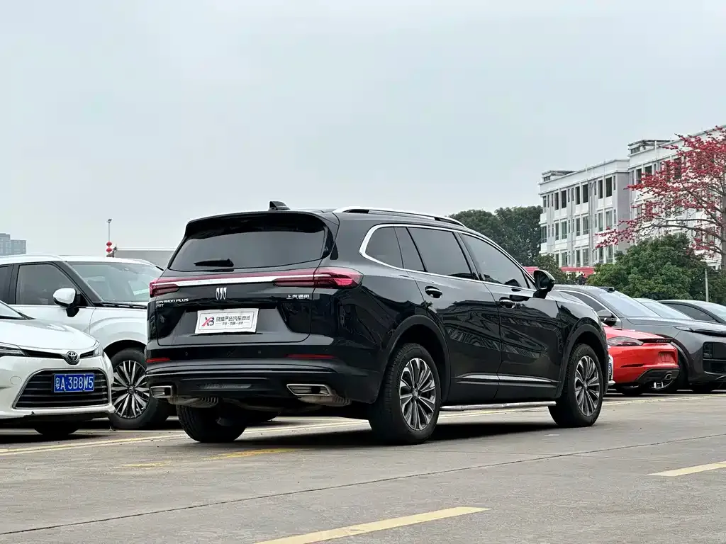 Buick Envision Plus — фото 4