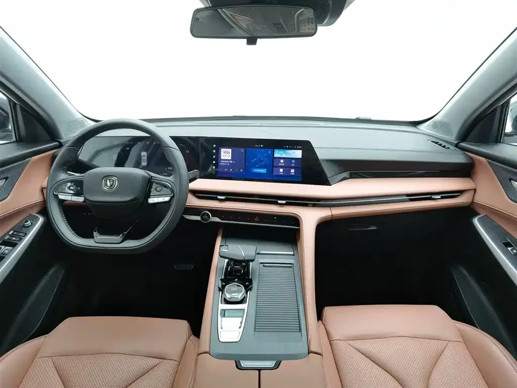 Changan CS75PLUS — фото 8