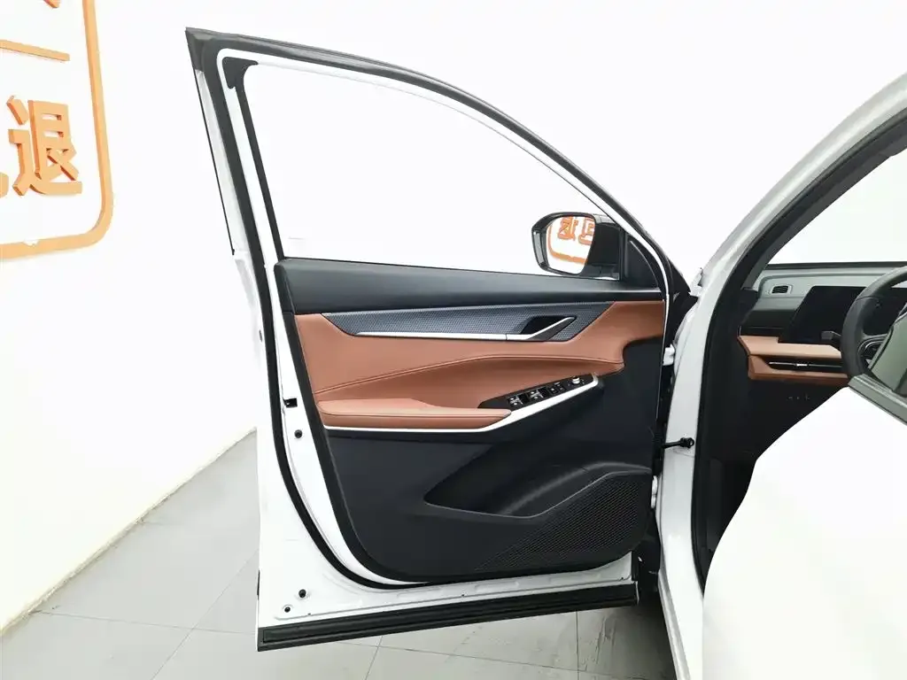 Changan CS75PLUS — фото 6