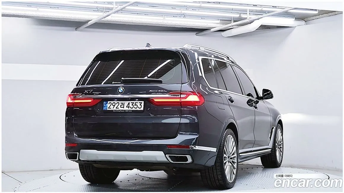 BMW X7 — фото 10