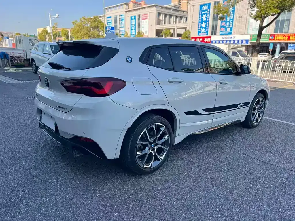 BMW X2 — фото 6