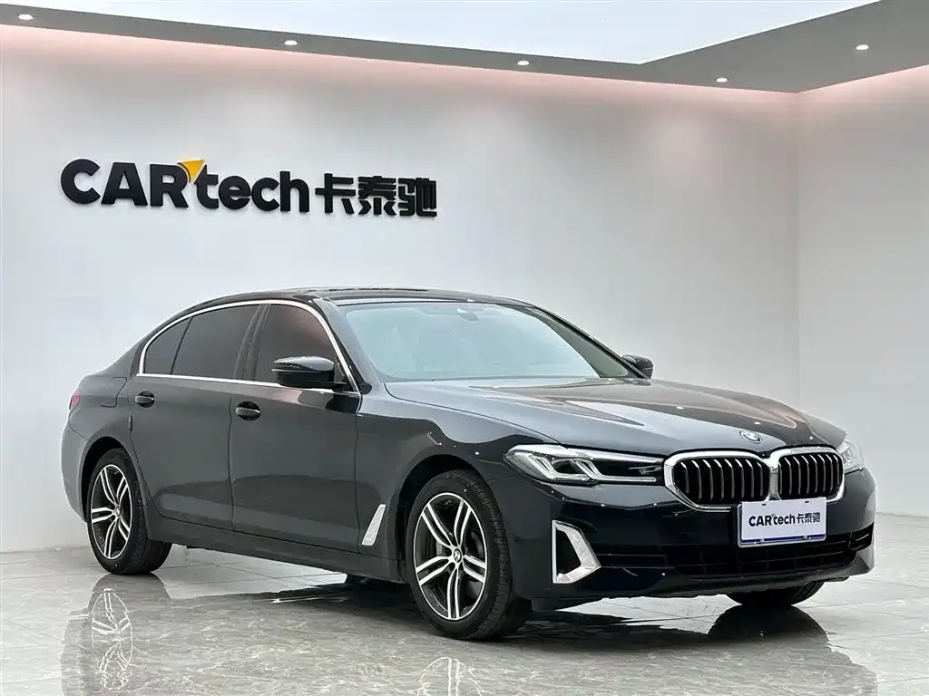 BMW 5 Series — фото 4