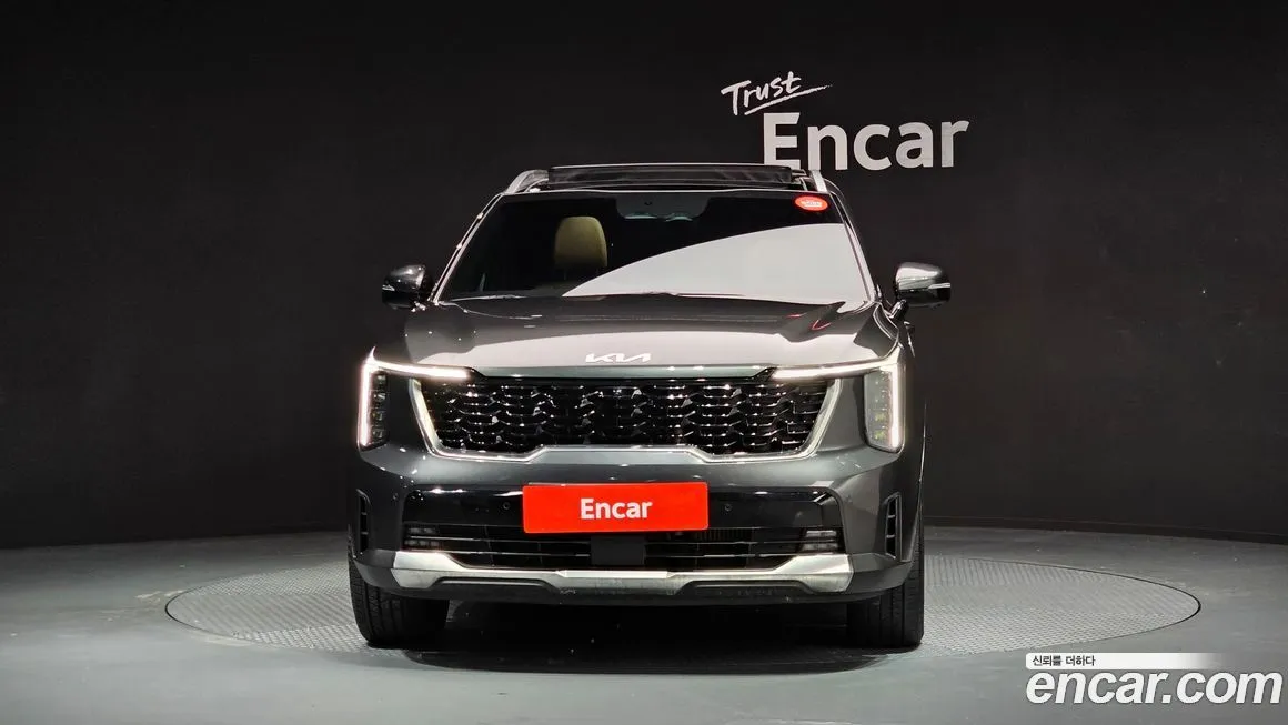 Kia Sorento — фото 8