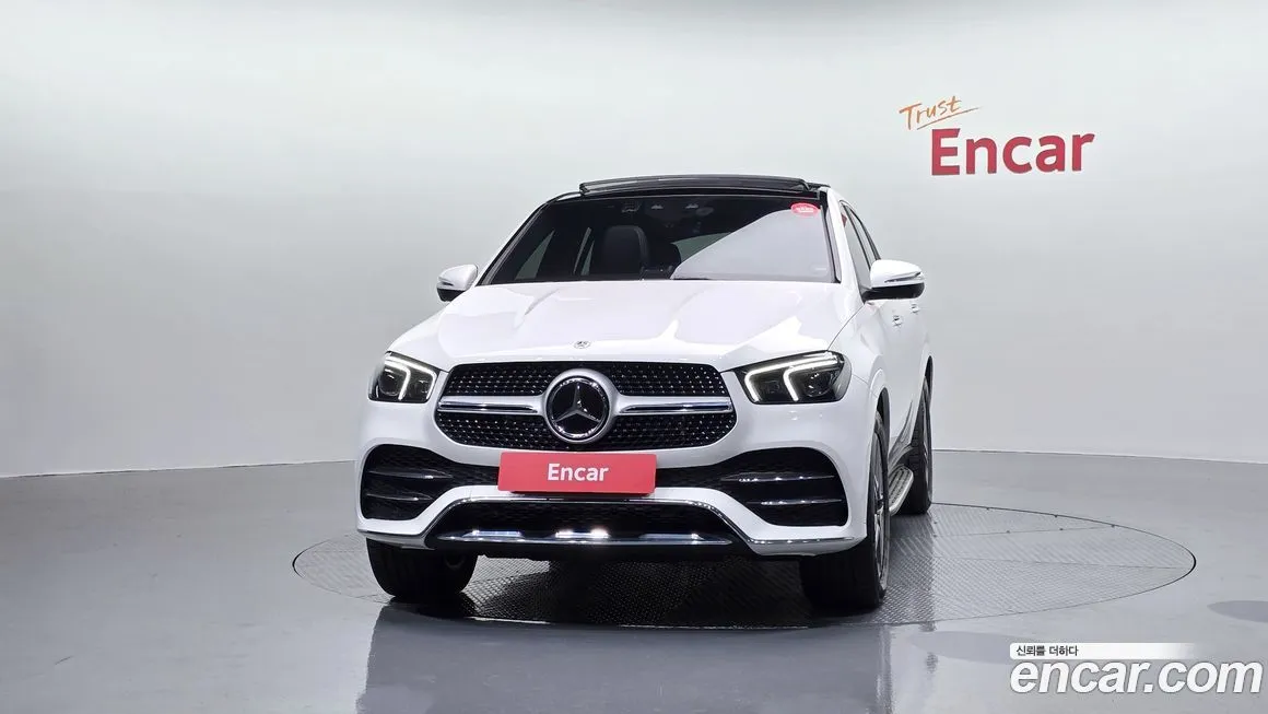 Mercedes-Benz GLE-Class — фото 9