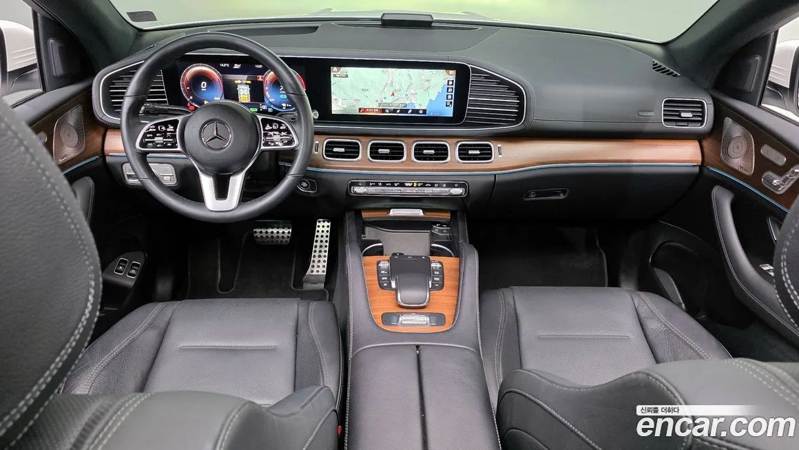 Mercedes-Benz GLE-Class — фото 5