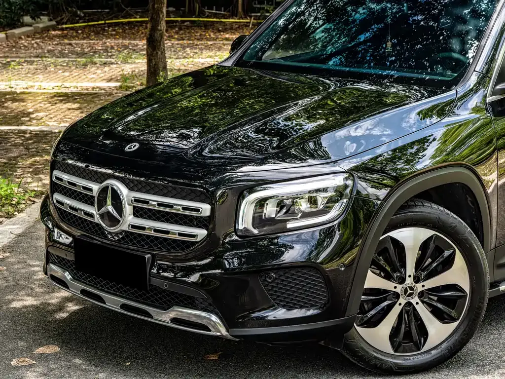 Mercedes-Benz GLB — фото 3