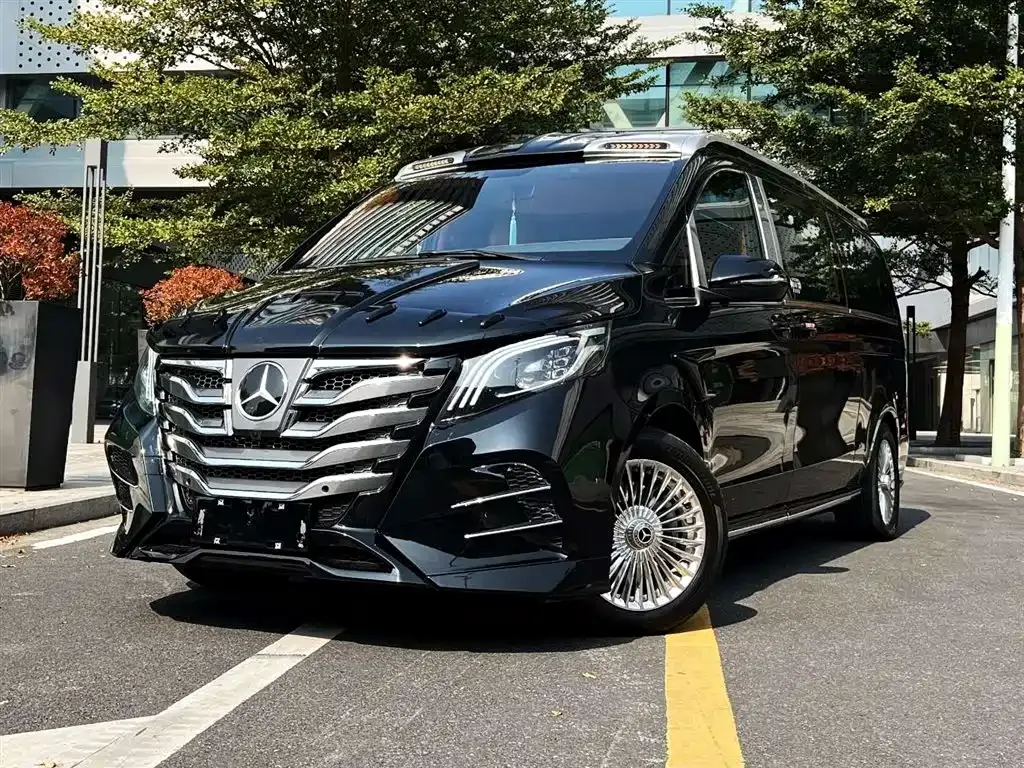 Mercedes-Benz Vito — фото 1