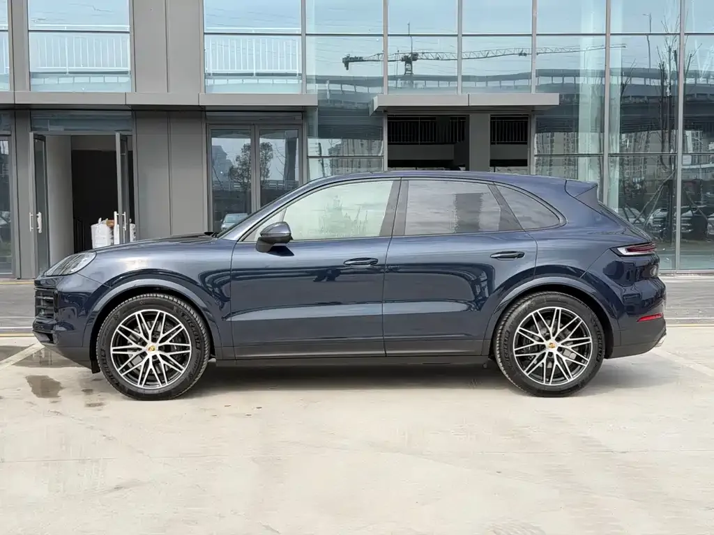 Porsche Cayenne — фото 2