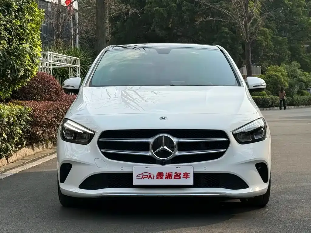 Mercedes-Benz B-Class — фото 10