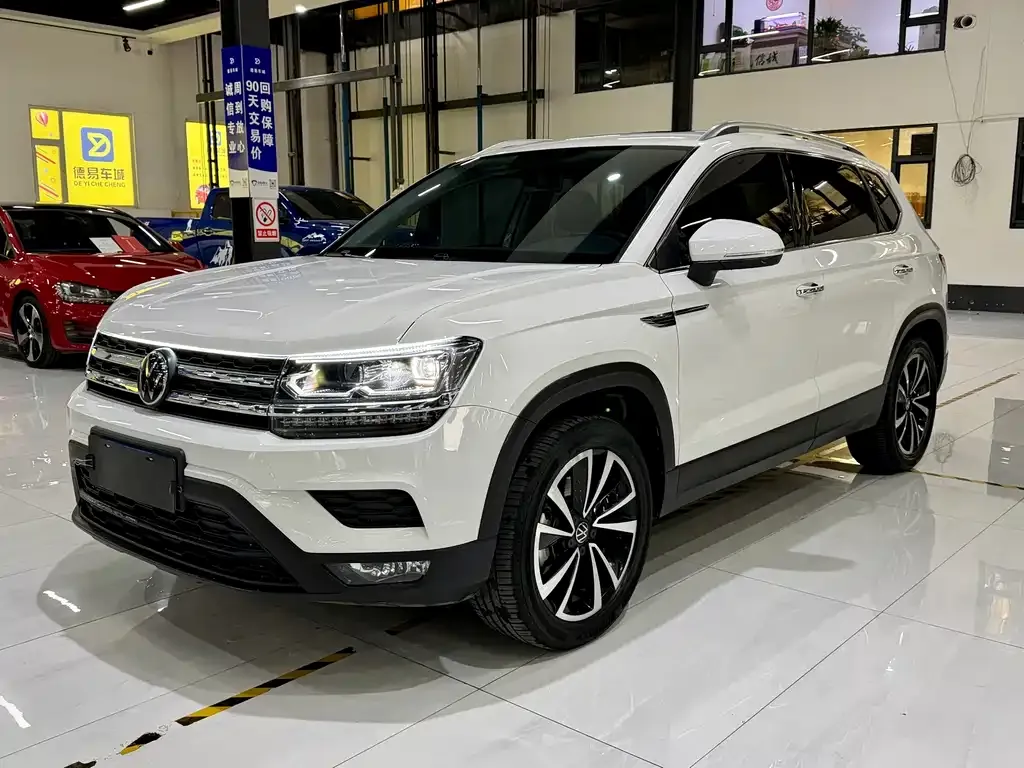 Volkswagen Tharu — фото 1