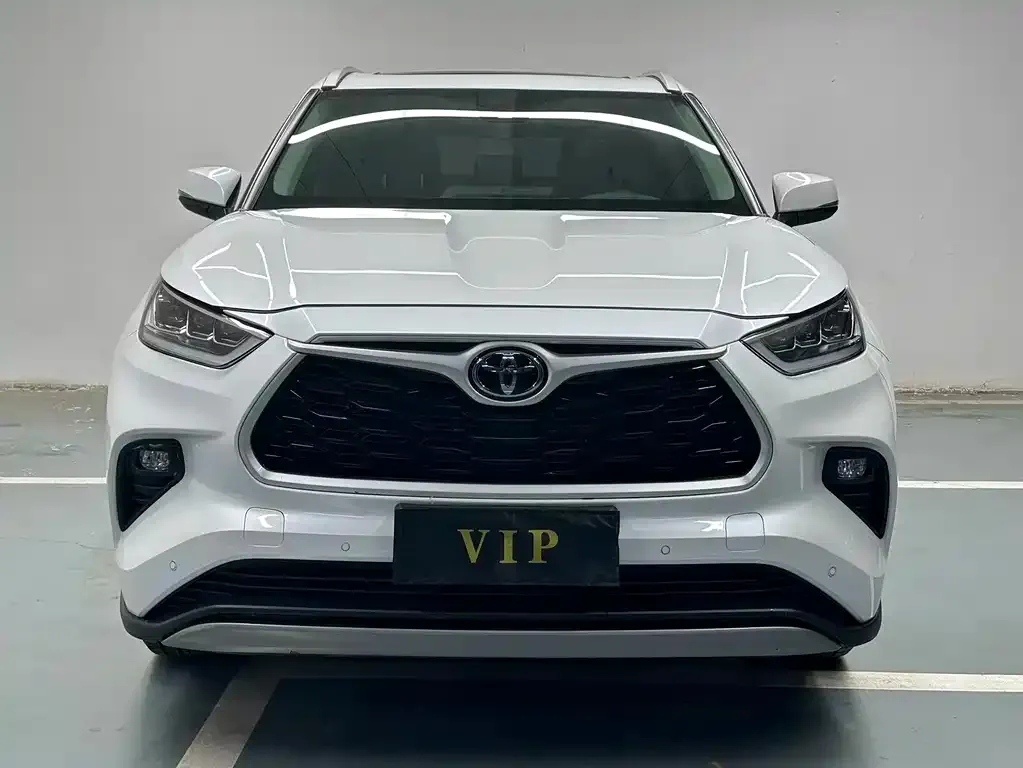 Toyota Highlander — фото 2