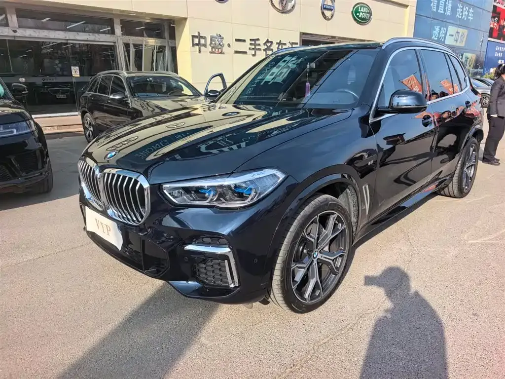 BMW X5 — фото 1