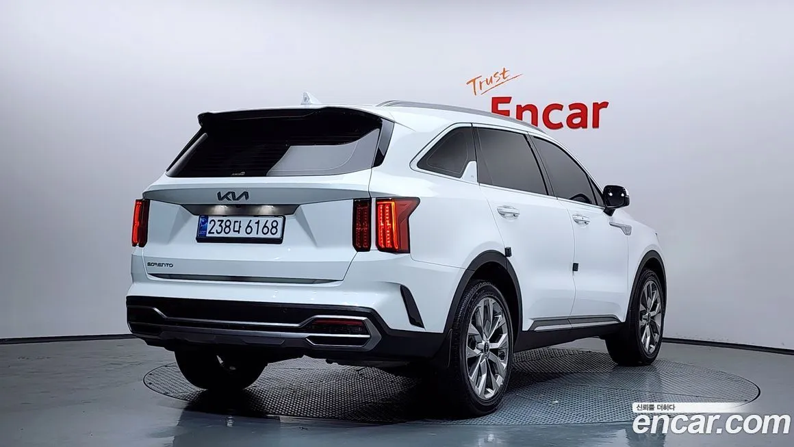 Kia Sorento — фото 3