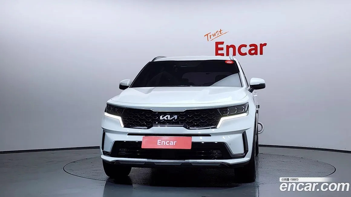 Kia Sorento — фото 5