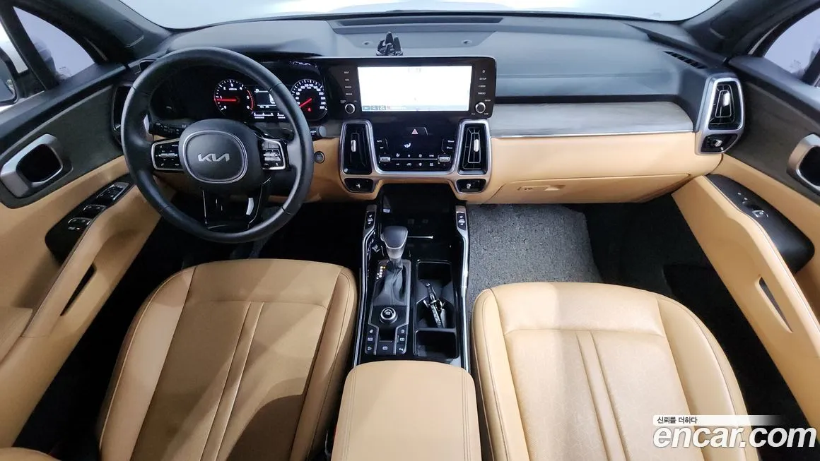 Kia Sorento — фото 10