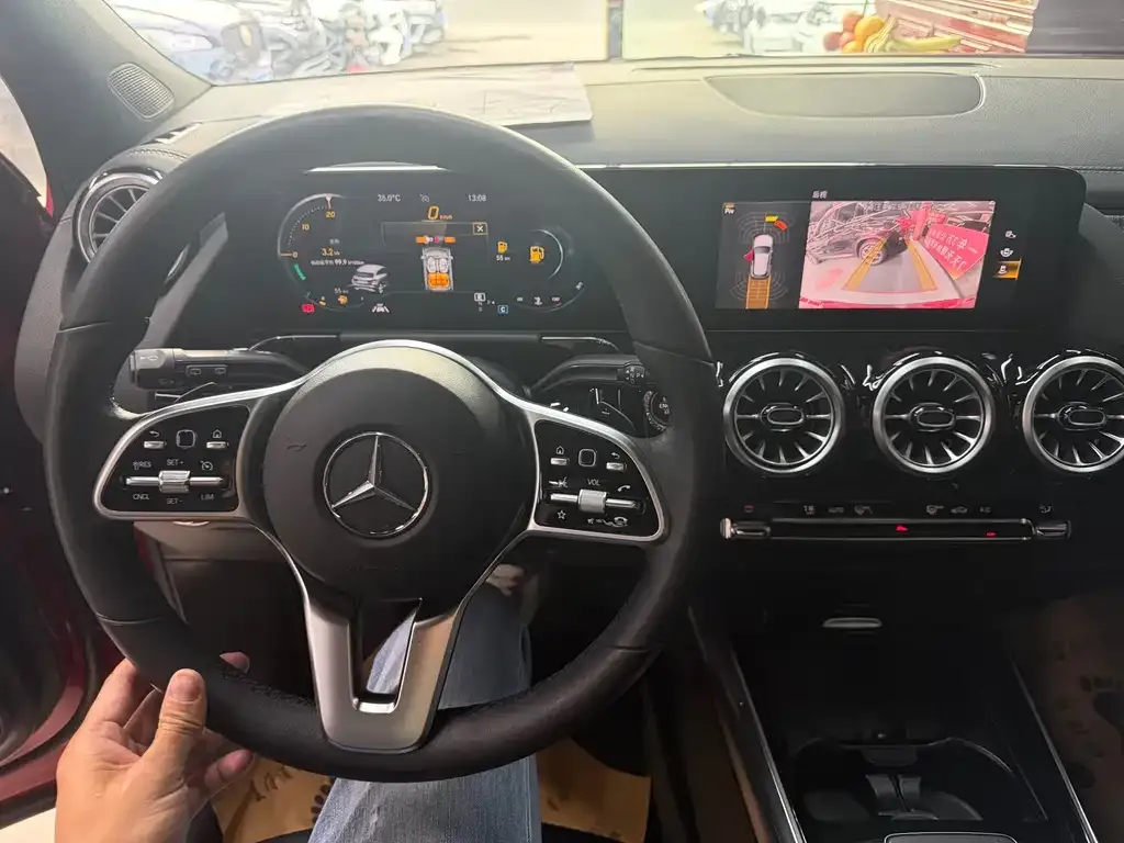 Mercedes-Benz GLA — фото 4