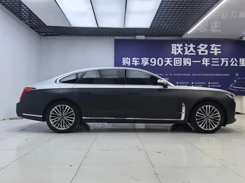 Hongqi H9 — фото 8