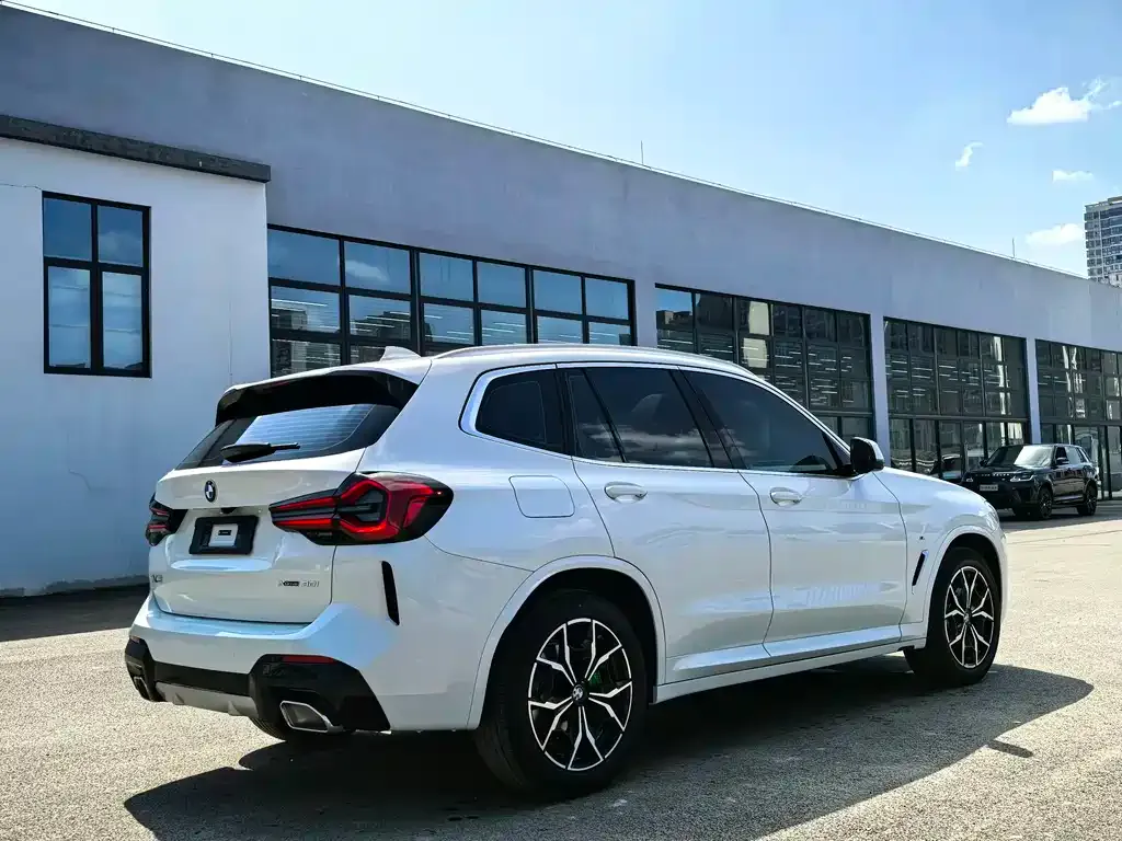 BMW X3 — фото 3