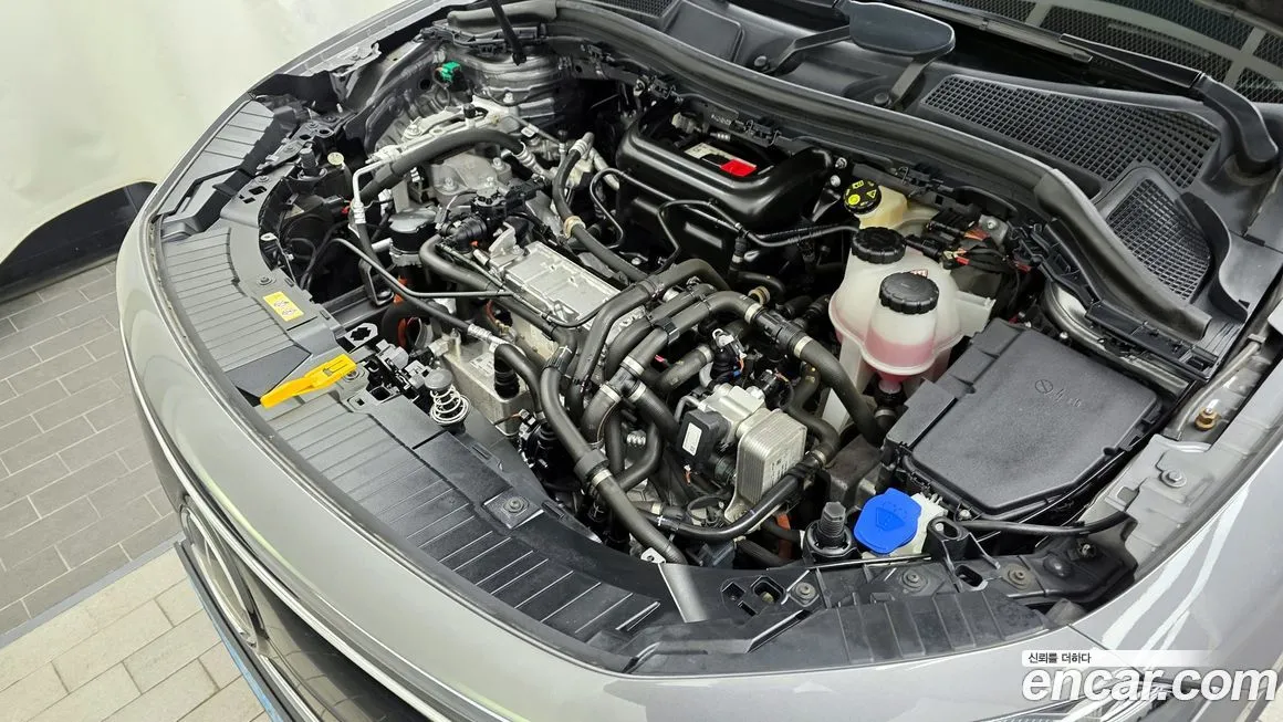 Mercedes-Benz EQA — фото 10