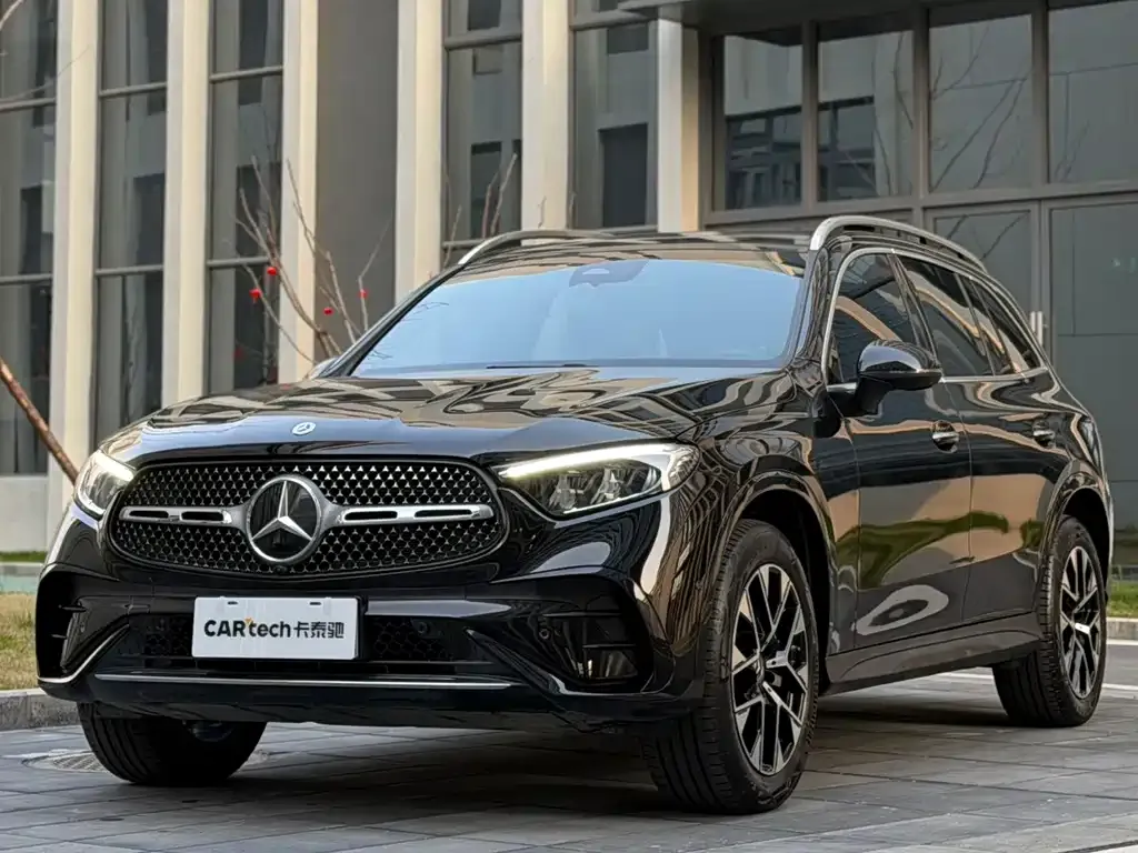 Mercedes-Benz GLC — фото 1