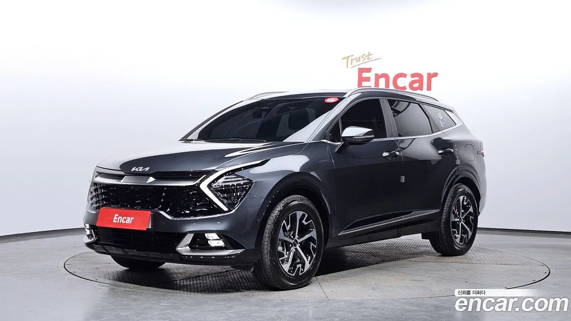 Kia Sportage — фото 1