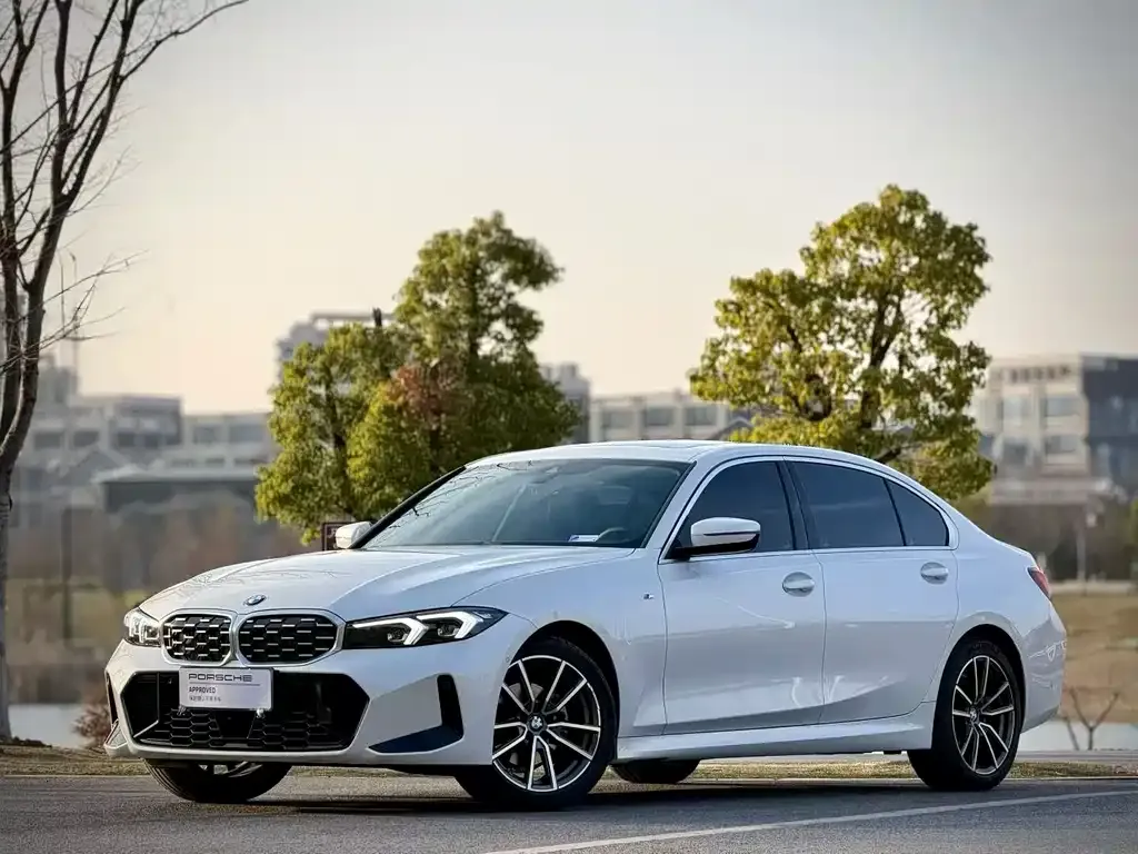 BMW 3 Series — фото 1