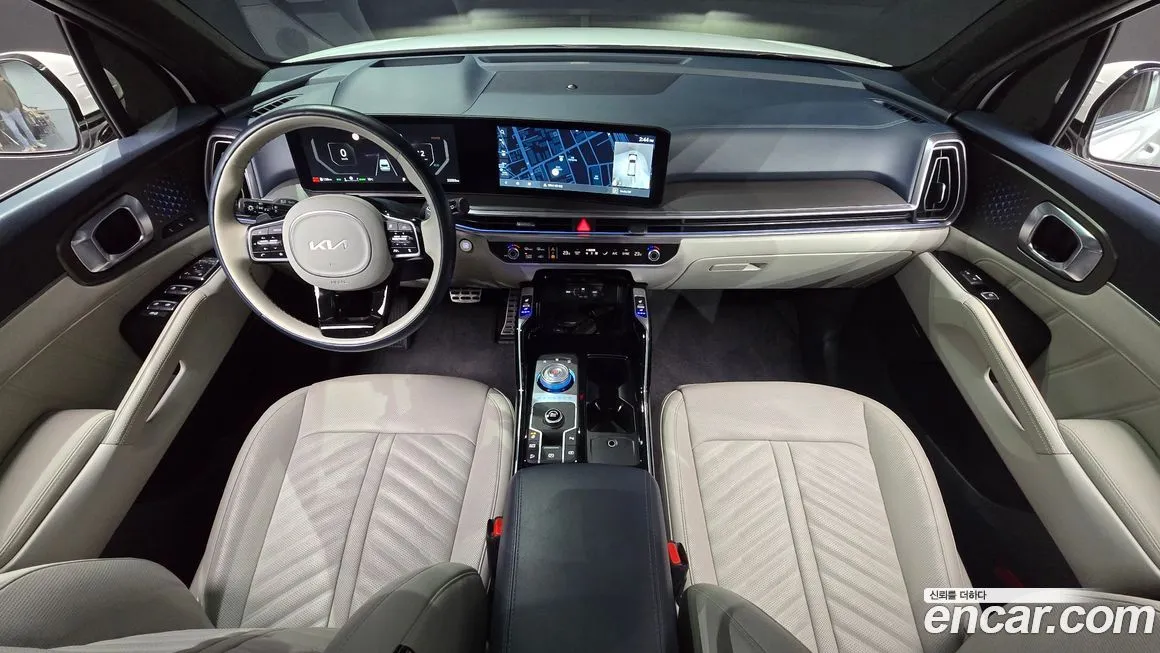 Kia Sorento — фото 7