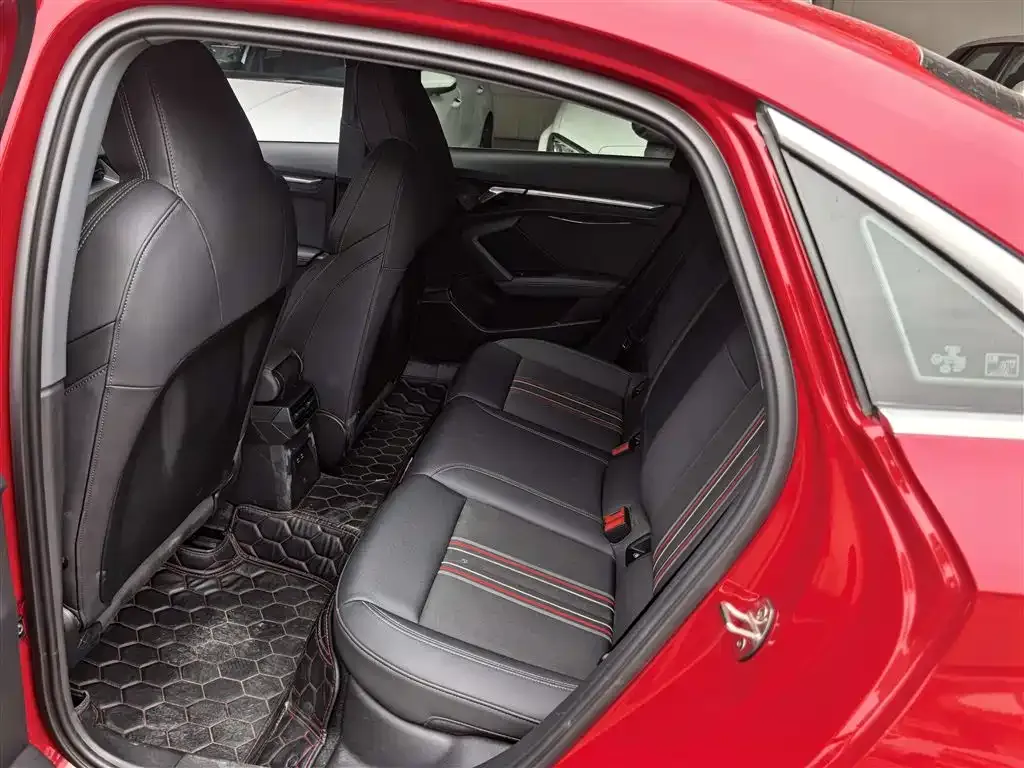 Audi A3 — фото 5