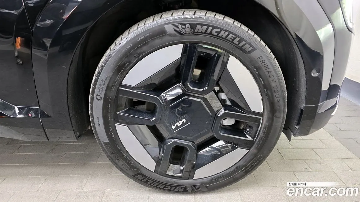Kia EV9 — фото 3