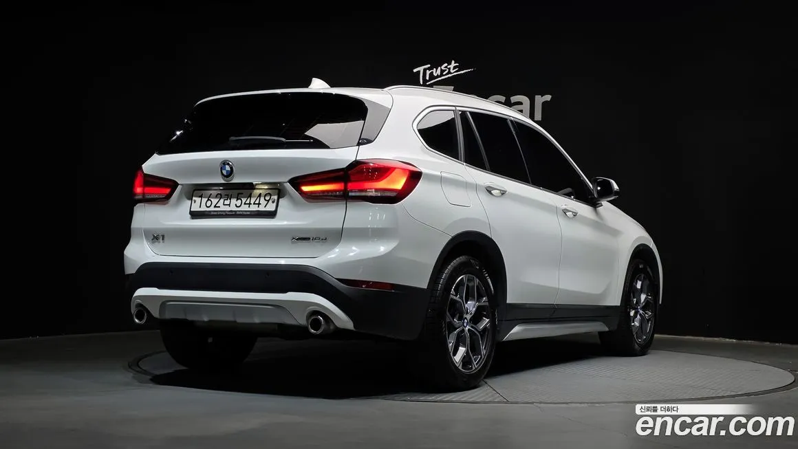BMW X1 — фото 3