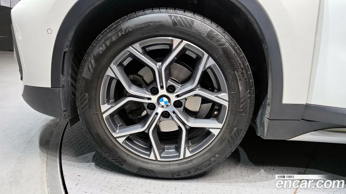 BMW X1 — фото 10