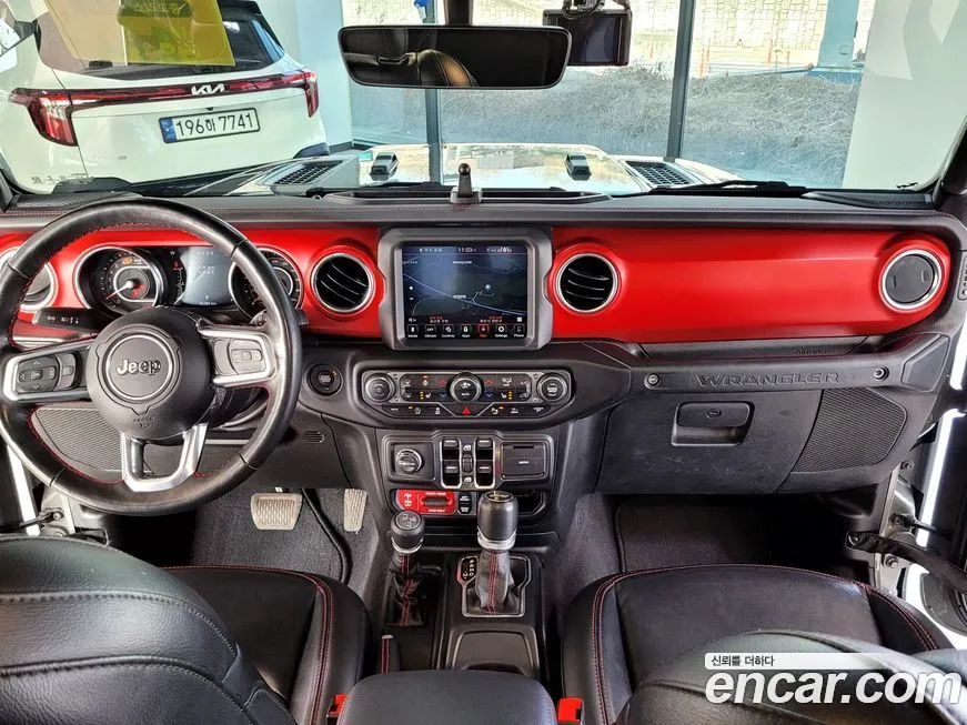 Jeep Wrangler — фото 4