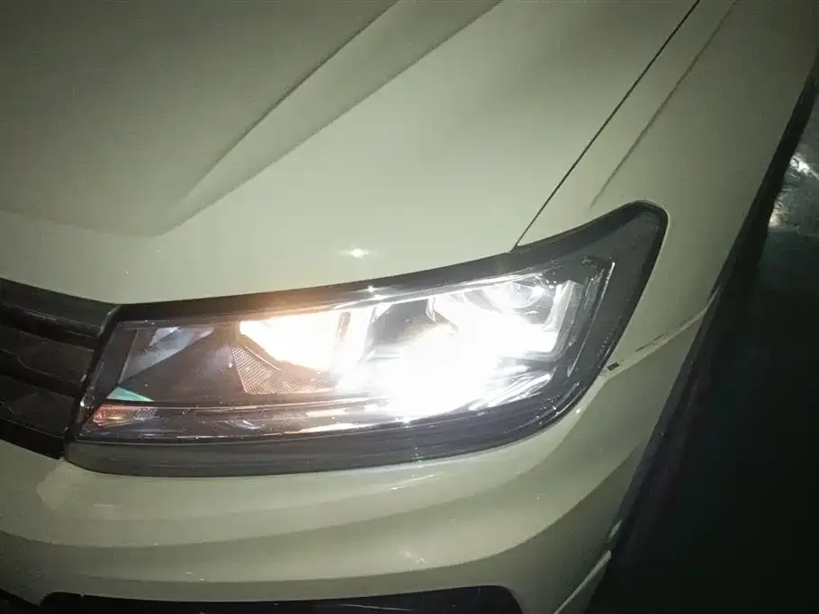 Volkswagen Tiguan L New Energy — фото 8