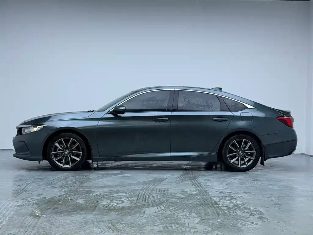 Honda Inspire — фото 2