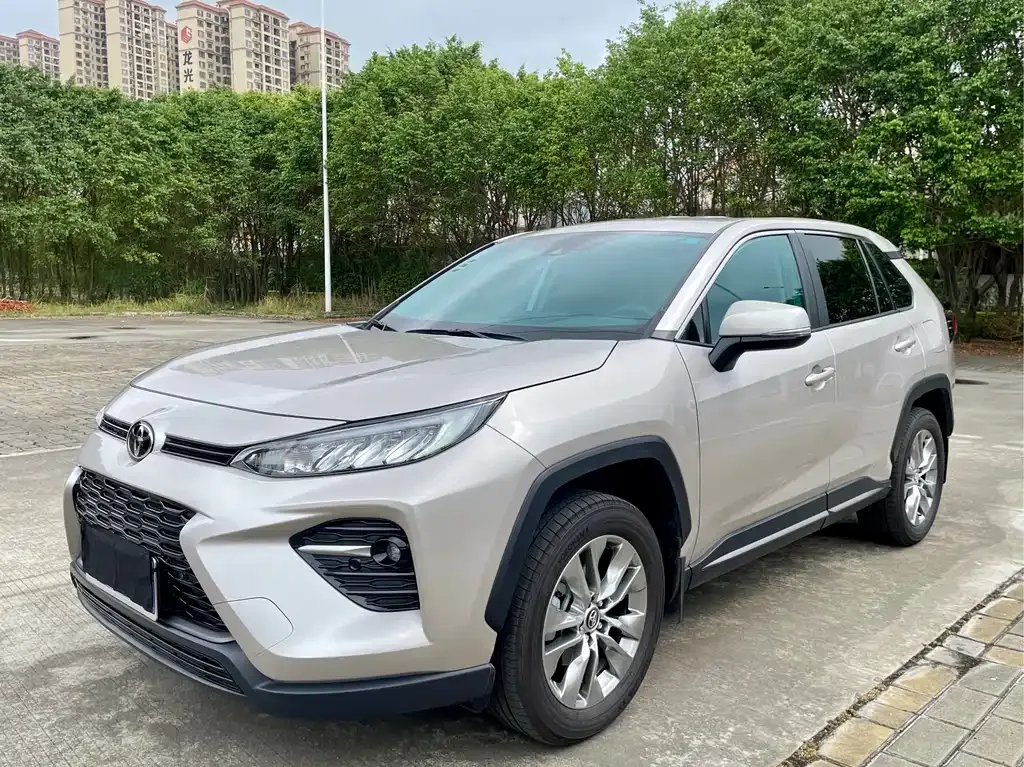 Toyota Wildlander — фото 1