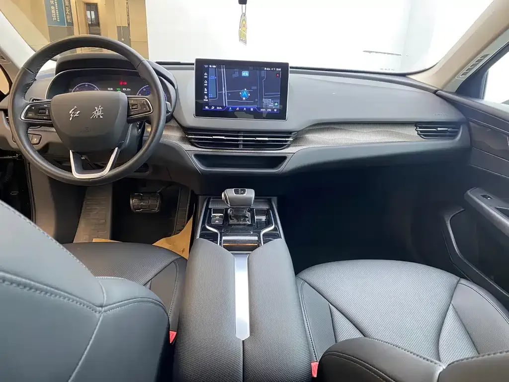 Hongqi E-QM5 — фото 9