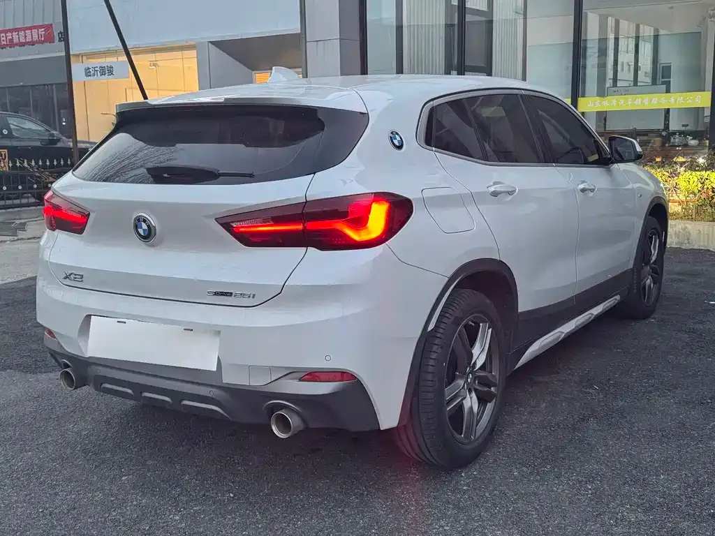 BMW X2 — фото 9